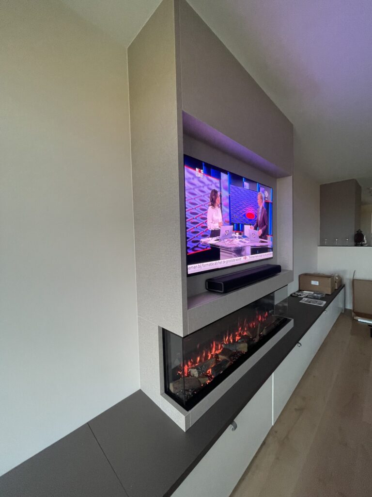 TV (15)