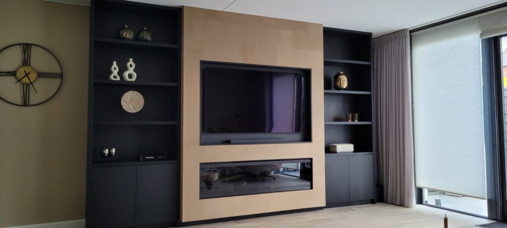 TV (36)